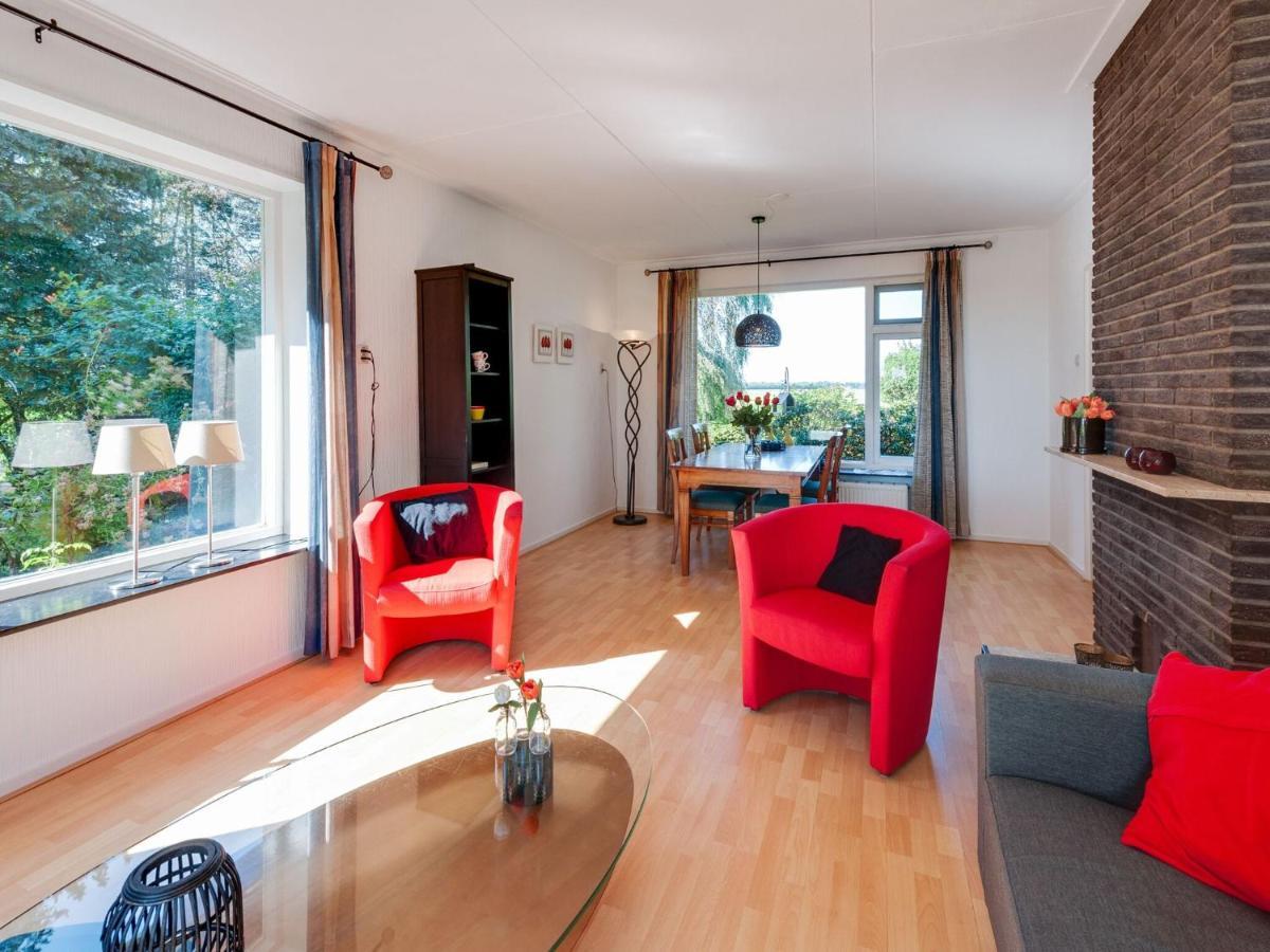 Cozy Vacation Home With A Private Garden Mantinge Eksteriør billede
